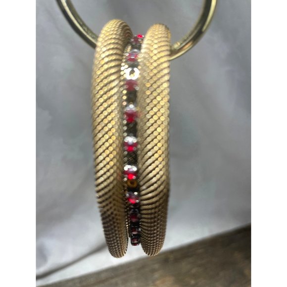 Vintage Mesh Goldtone Bracelet Ruby Stones Movies Glamour Stunning - Picture 1 of 3